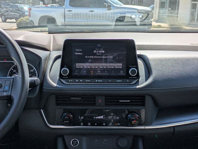 2023 Nissan Rogue SV photo 15