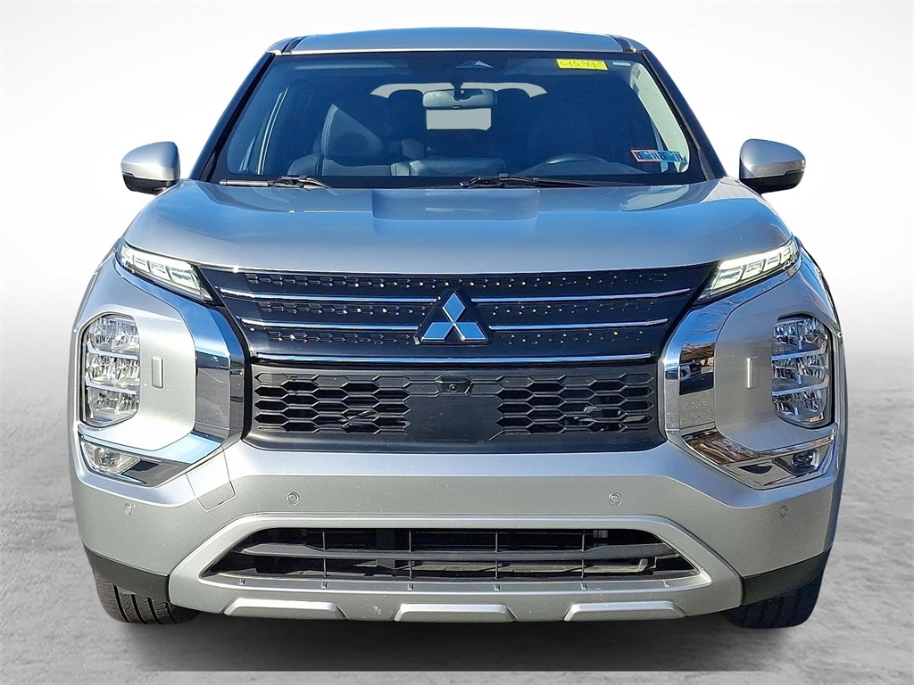 2024 Mitsubishi Outlander SE Ralliart photo 2