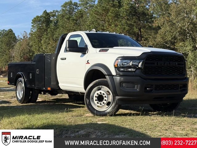 2024 RAM Ram 4500 Chassis Cab Tradesman's photo