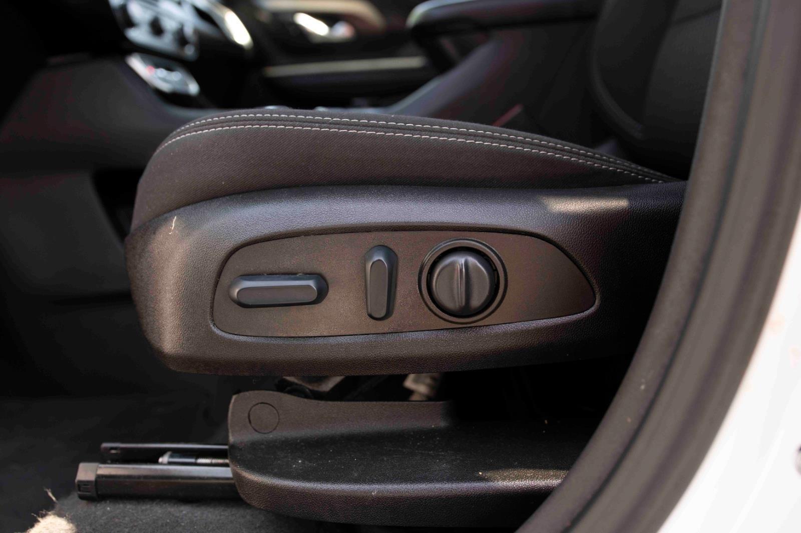 2022 Gmc Terrain SLE photo 12