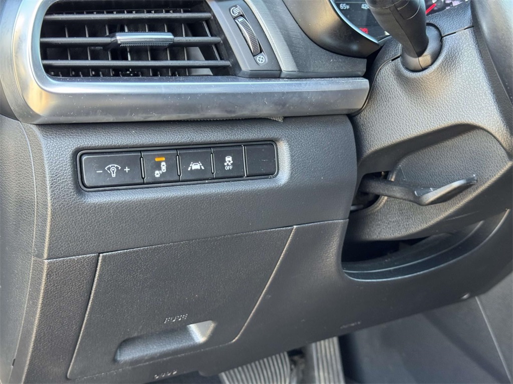 2022 Kia Telluride LX photo 26