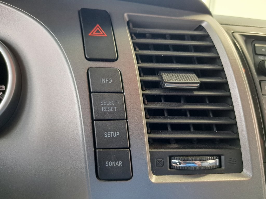 2014 Toyota Sequoia Limited photo 14