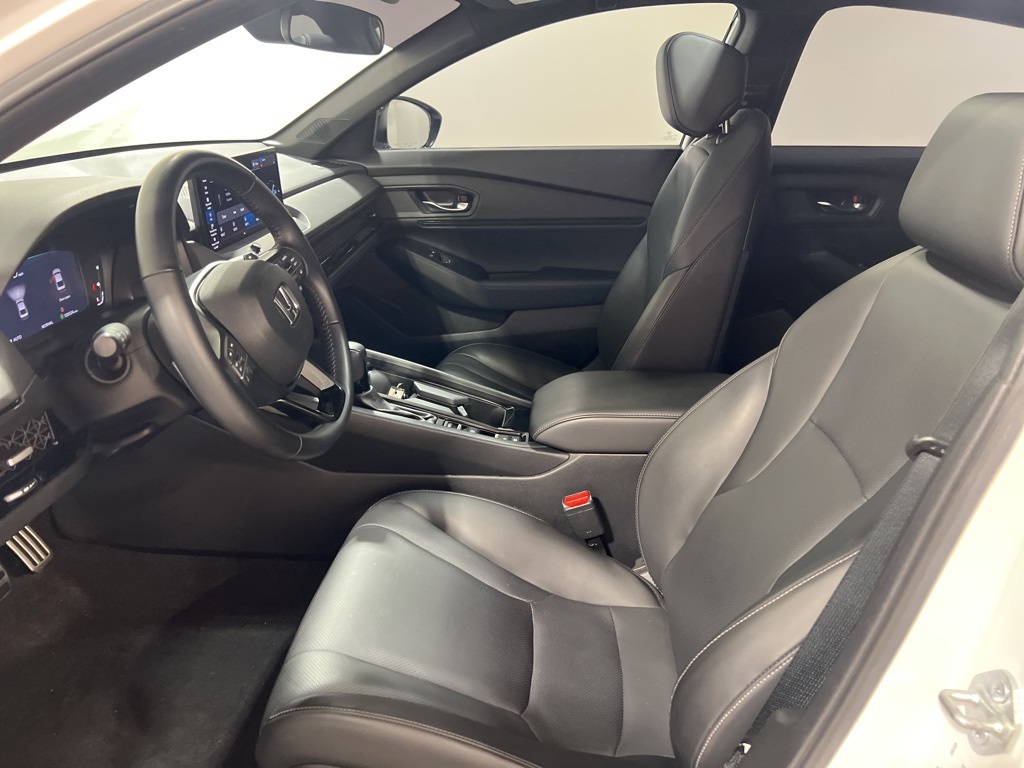2023 Honda Accord Hybrid Sport photo 3