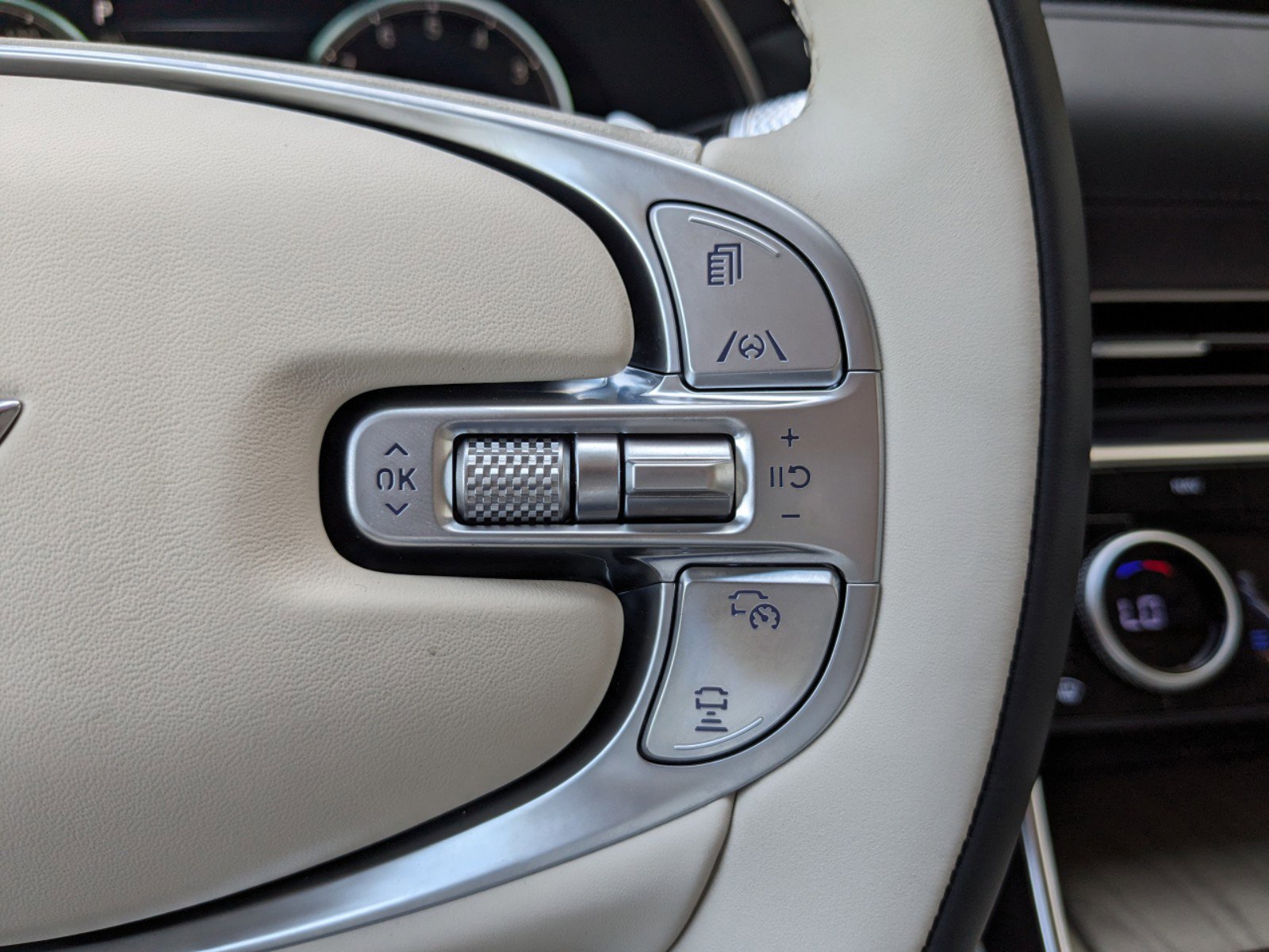 2024 Genesis GV80 3.5T Prestige photo 19