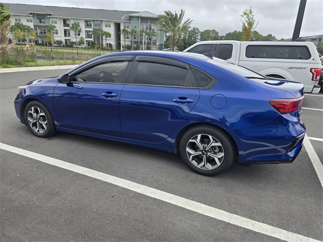 2020 Kia Forte LXS photo 3