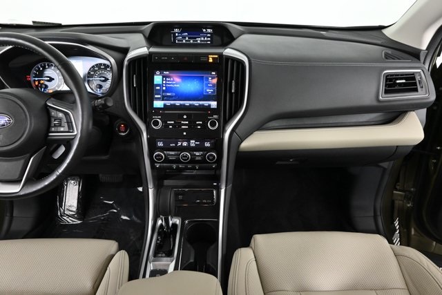 2022 Subaru Ascent Limited photo 14