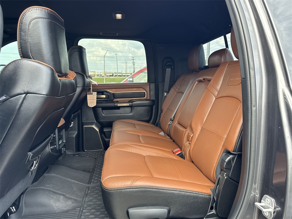 2023 Ram 3500 Laramie Longhorn photo 29