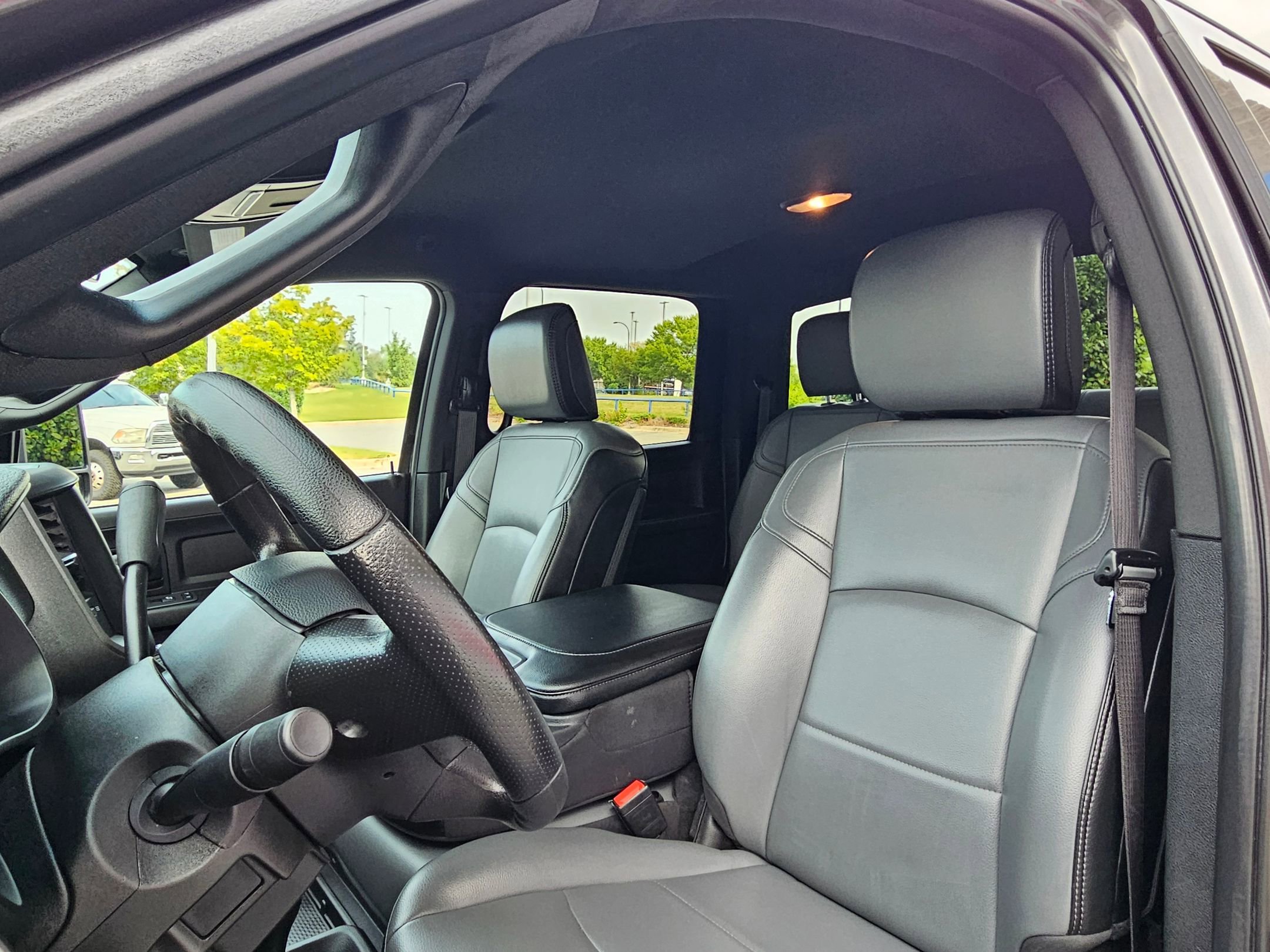 2024 Ram 2500 Tradesman photo 20