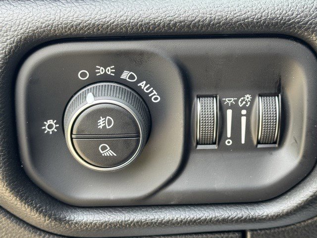 2026 Ram 1500 Laramie photo 10