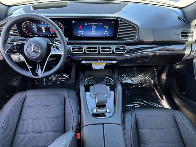 2026 Mercedes Benz GLE 580 4MATIC photo 2