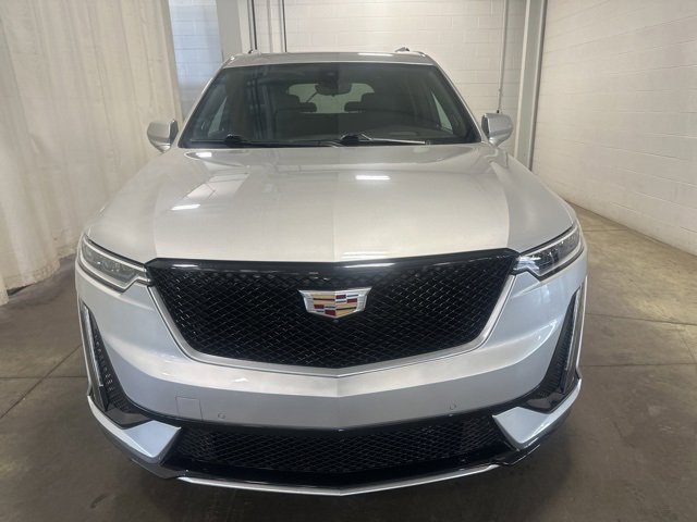 2020 Cadillac XT6 Sport photo 2