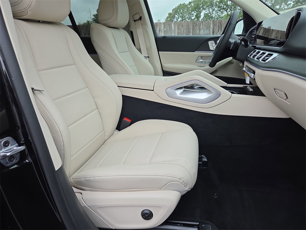 2026 Mercedes Benz GLE 450 4MATIC photo 15
