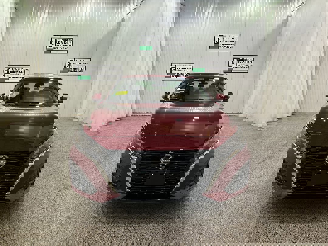 2025 Nissan Altima SV photo 2