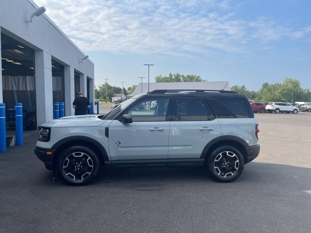 2021 Ford Bronco Sport Outer Banks photo 4