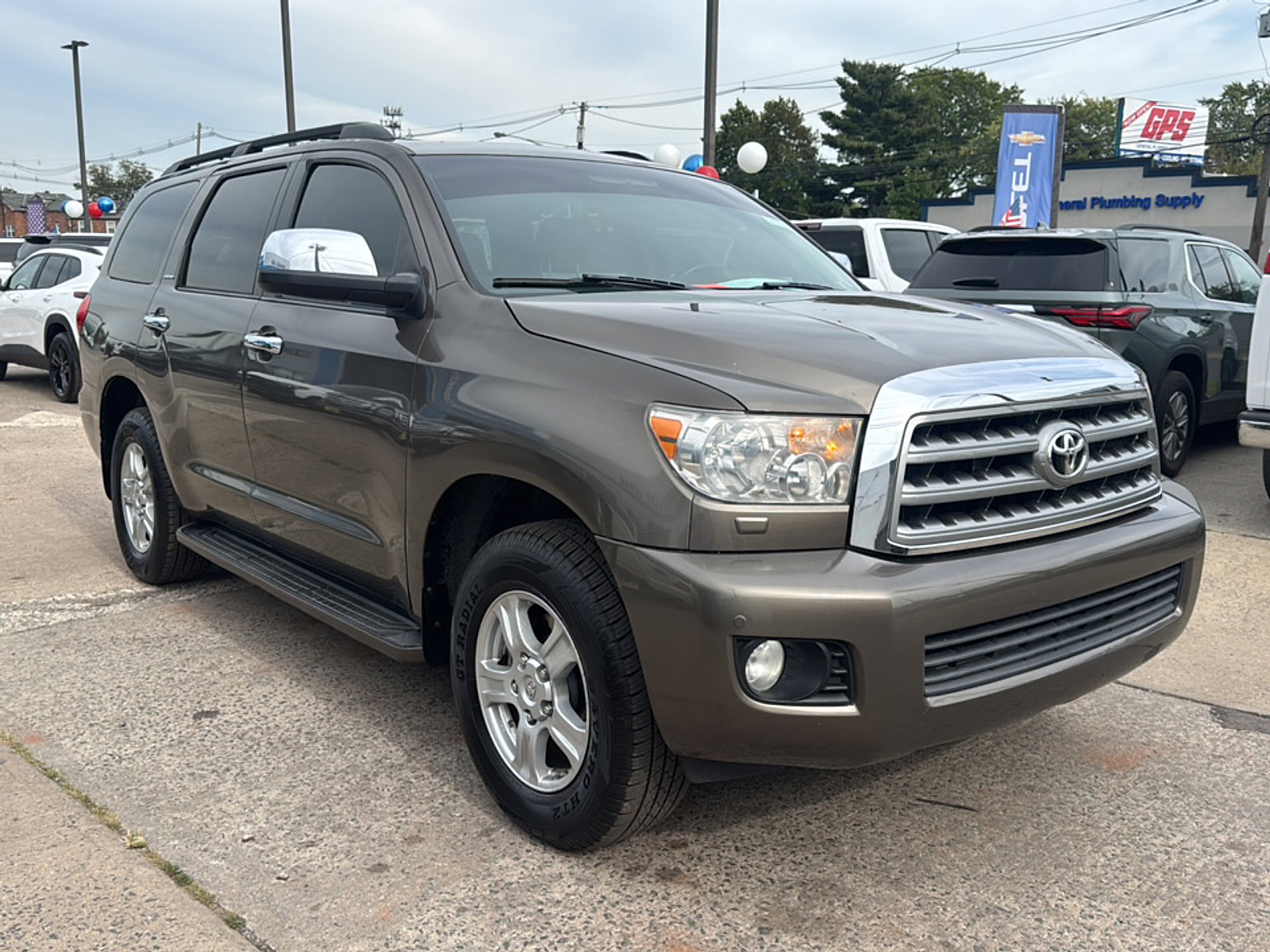 2008 Toyota Sequoia Limited photo 2