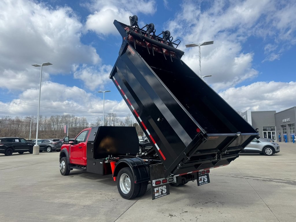 2023 Ford F-450 XLT photo 9