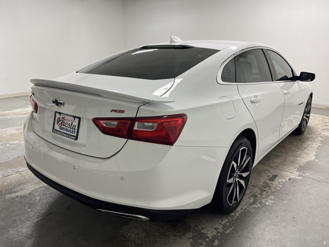 2024 Chevrolet Malibu RS photo 10