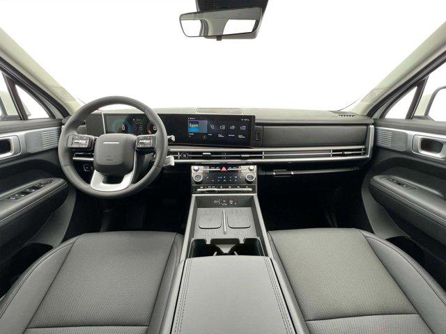 2025 Hyundai Santa Fe SEL photo 13