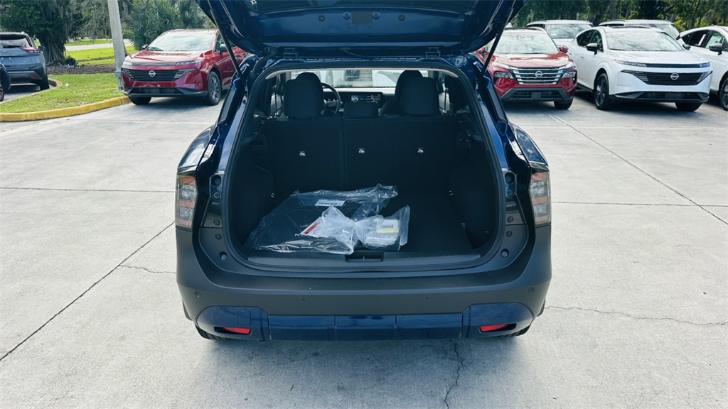 2026 Nissan Kicks SV photo 26
