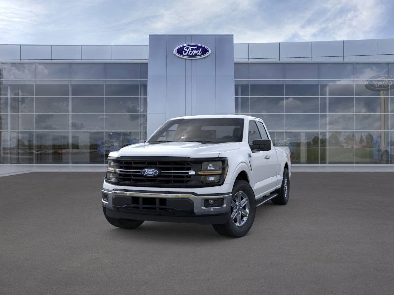 2025 Ford F-150 XLT photo 2