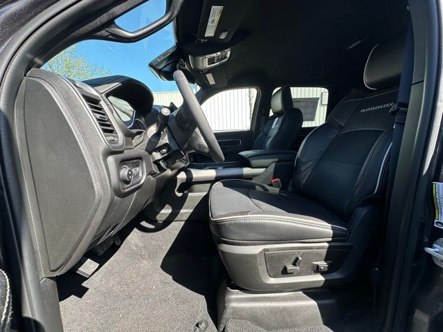 2025 Ram 2500 Laramie photo 23