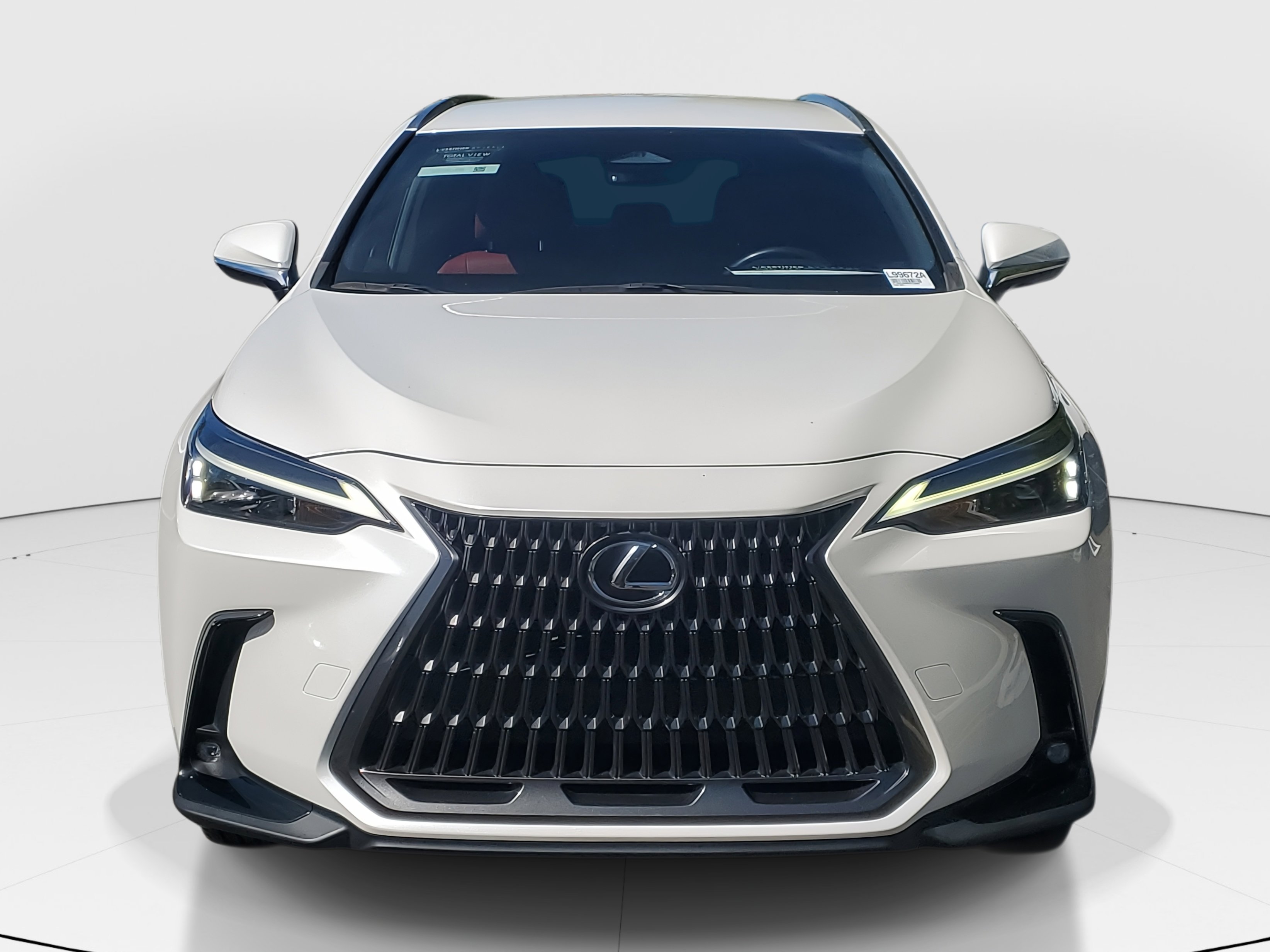 2024 Lexus NX 250 photo 3