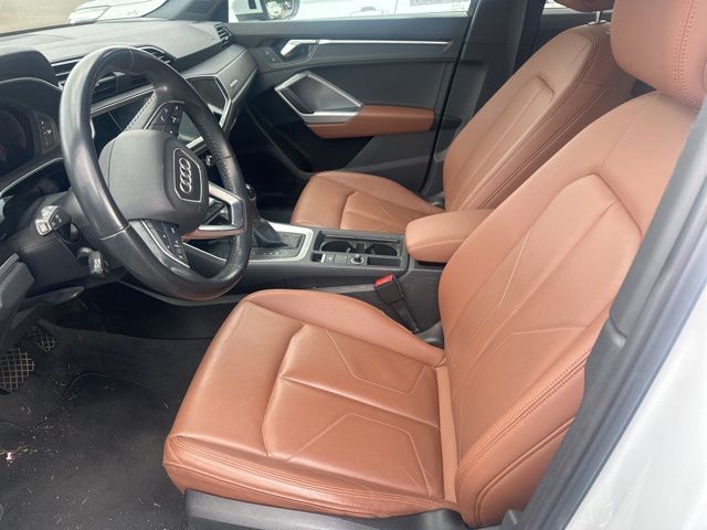 2019 Audi Q3 Premium Plus photo 6