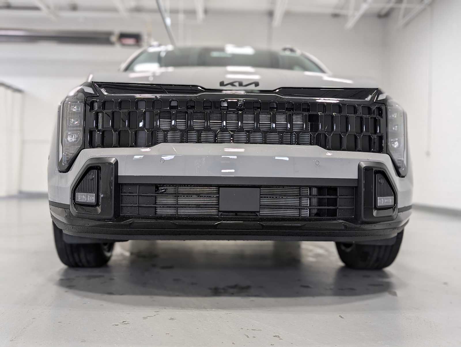 2026 Kia Sportage X-Line photo 2