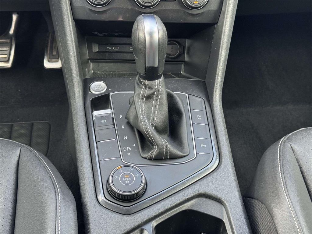 2021 Volkswagen Tiguan SE photo 20