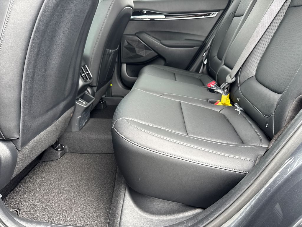 2025 Kia Seltos EX photo 20
