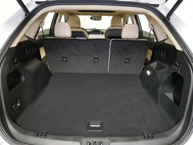 2023 Ford Edge SEL photo 12