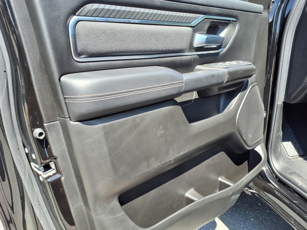 2025 Ram 1500 Big Horn photo 4