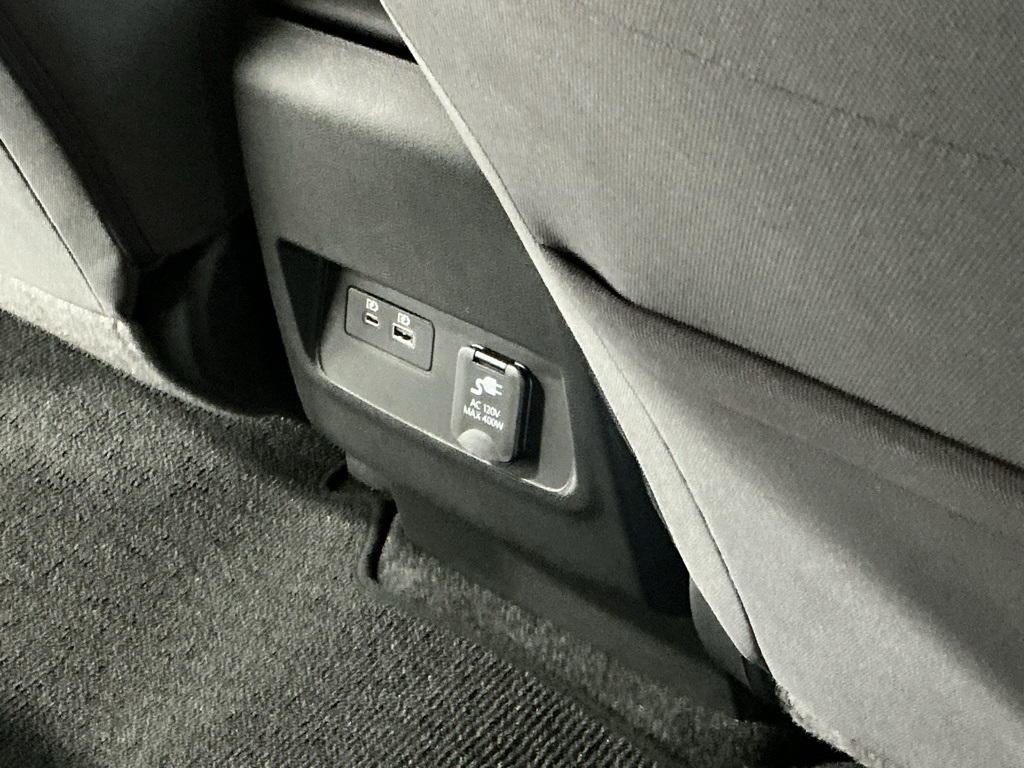 2025 Nissan Frontier SV photo 17