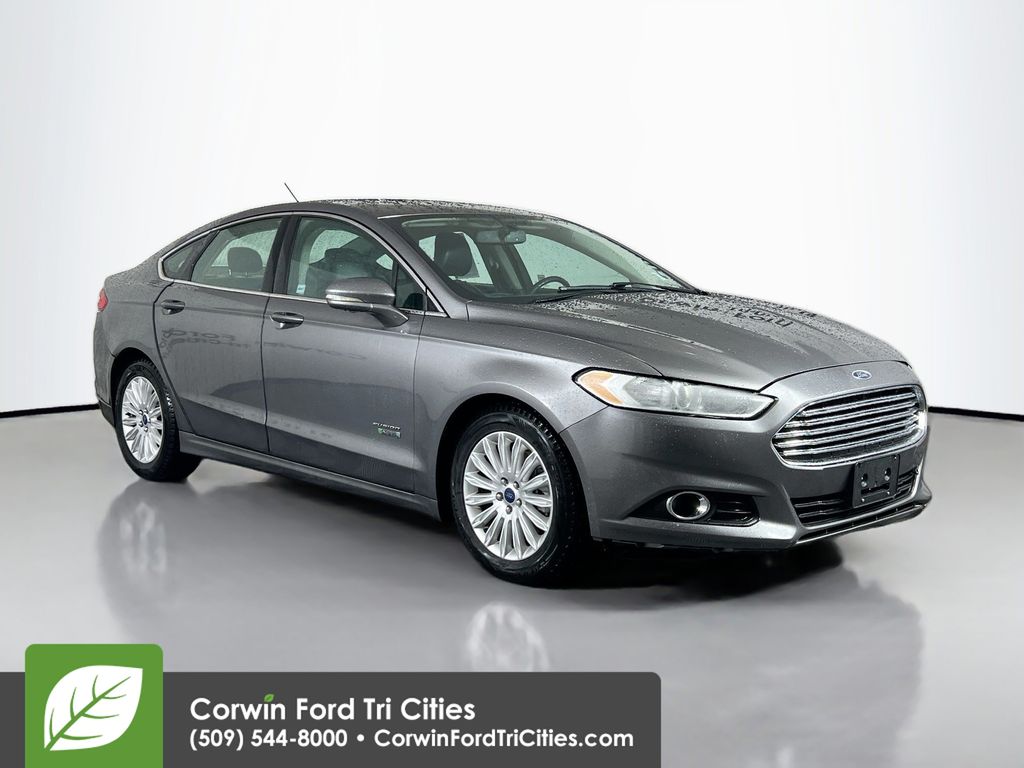 2014 Ford Fusion Energi SE Luxury's photo