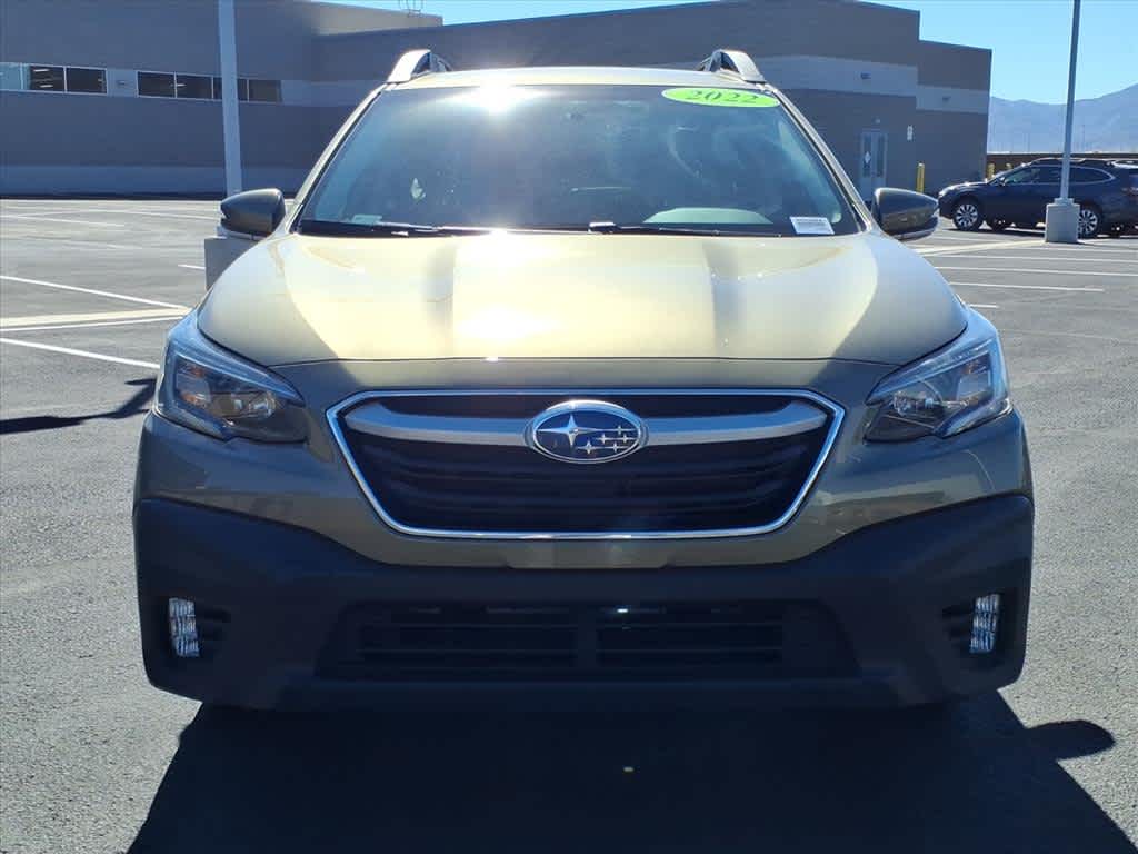 2022 Subaru Outback Premium photo 2