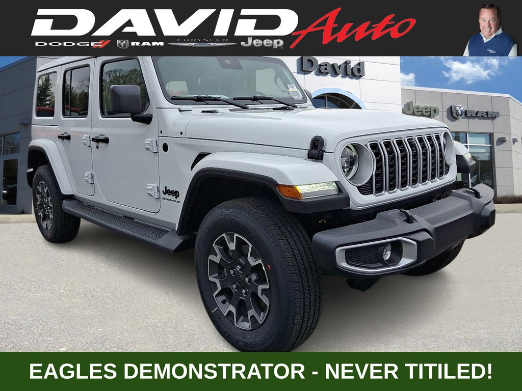 2025 Jeep Wrangler 4-Door Sahara's photo