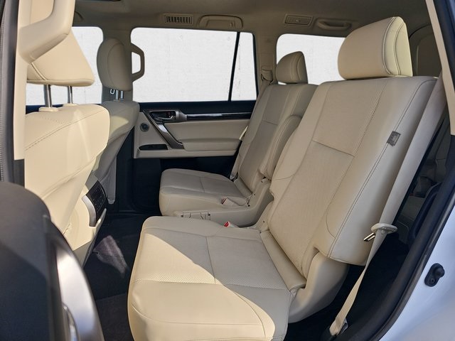 2022 Lexus GX 460 Luxury photo 12