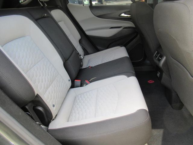 2020 Chevrolet Equinox LS photo 25