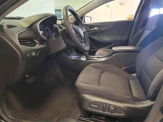 2023 Chevrolet Malibu 1LT photo 5