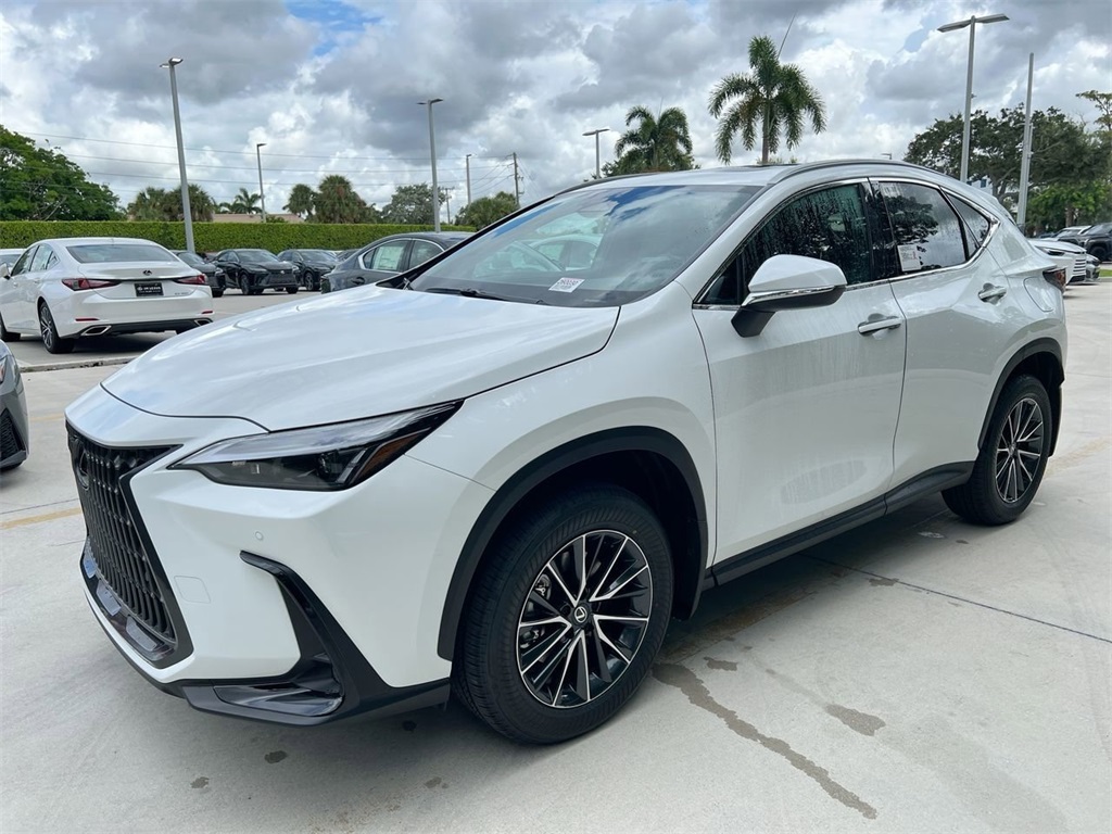 2026 Lexus NX 350 photo 3
