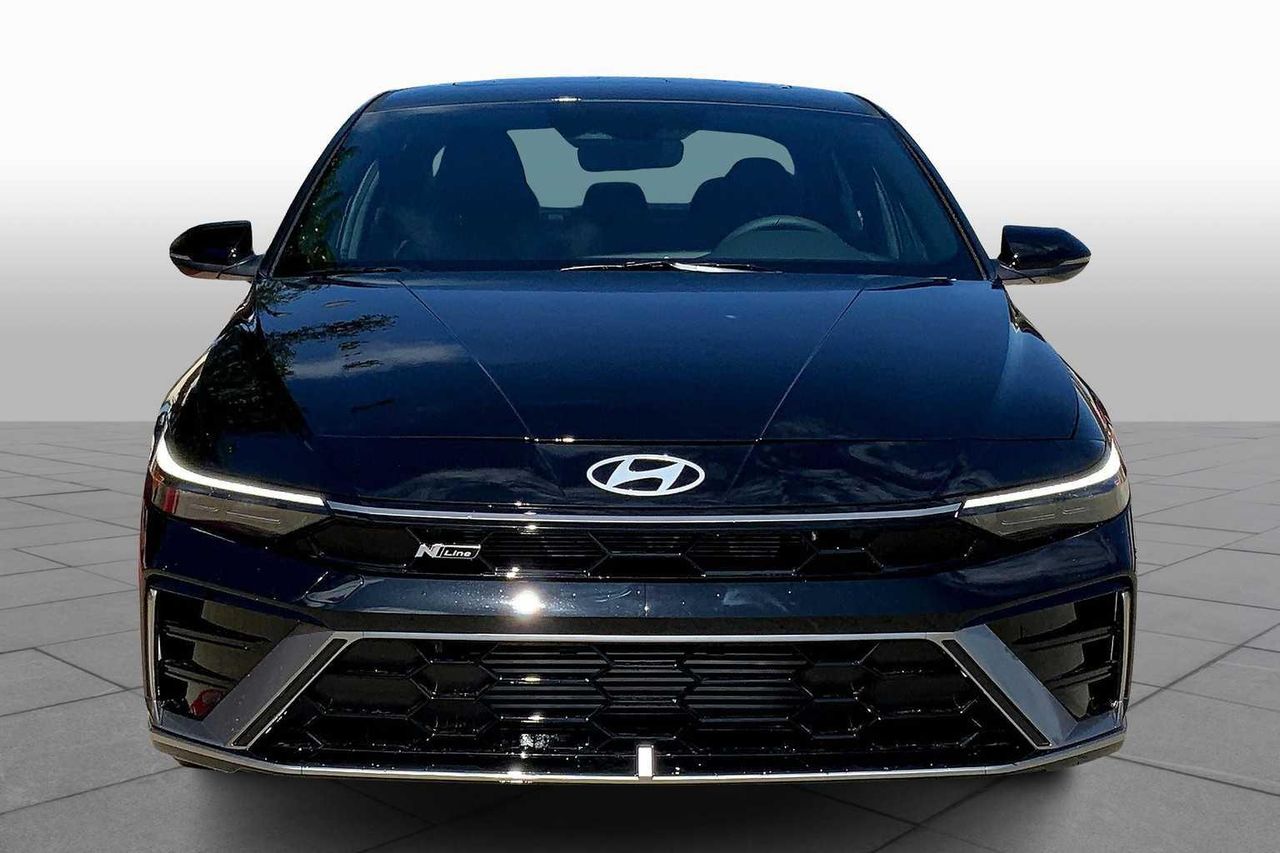 2025 Hyundai Elantra N Line photo 3