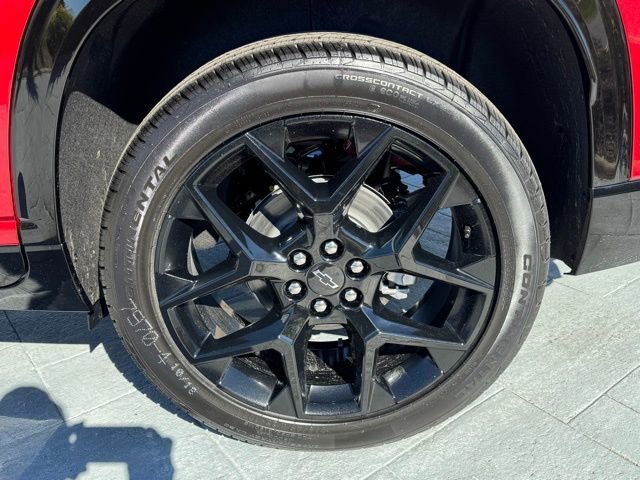 2026 Chevrolet Traverse RS photo 2