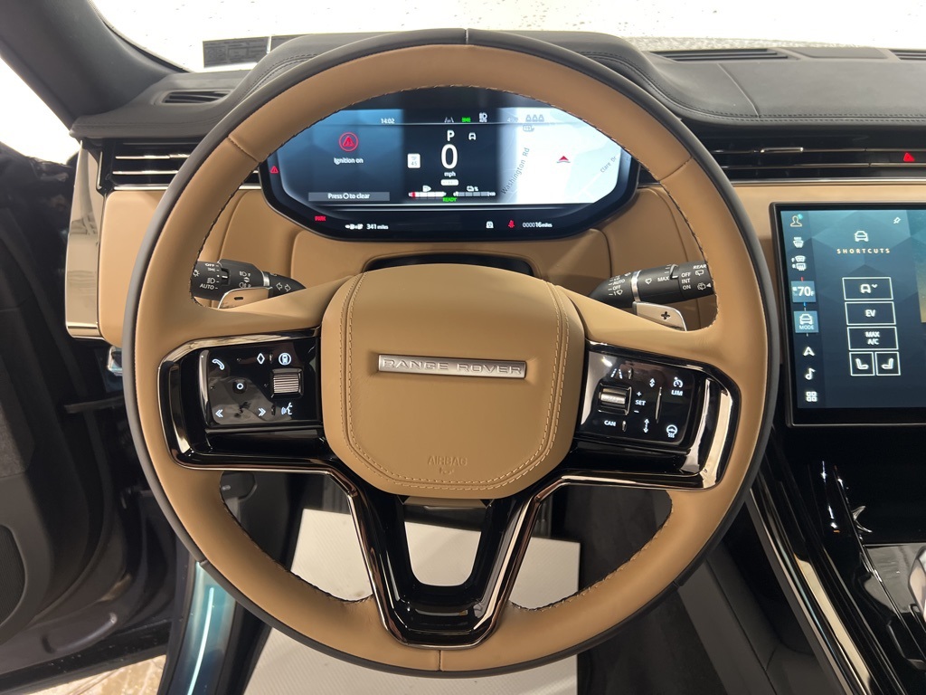 2025 Land Rover Range Rover Sport SE photo 13