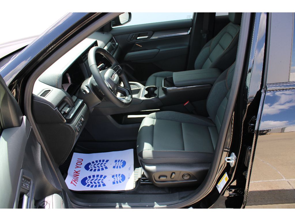 2026 Gmc Terrain AT4 photo 3