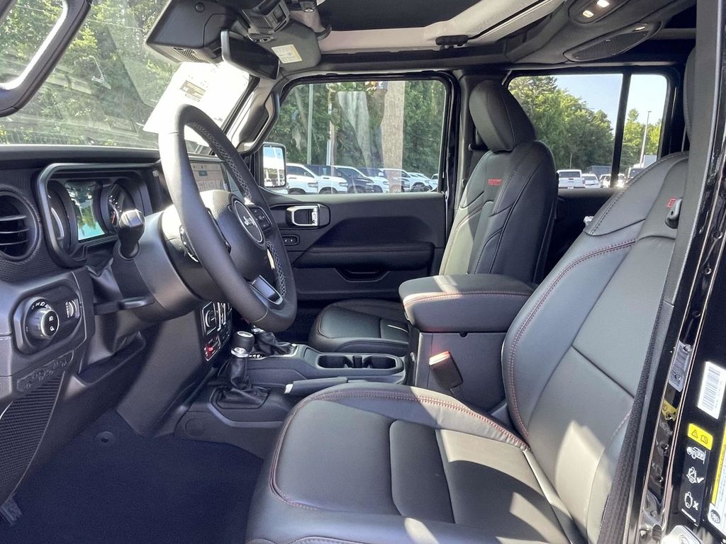 2025 Jeep Gladiator Rubicon photo 22