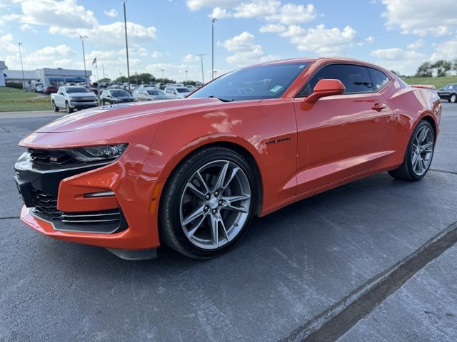 2019 Chevrolet Camaro 2SS photo 2