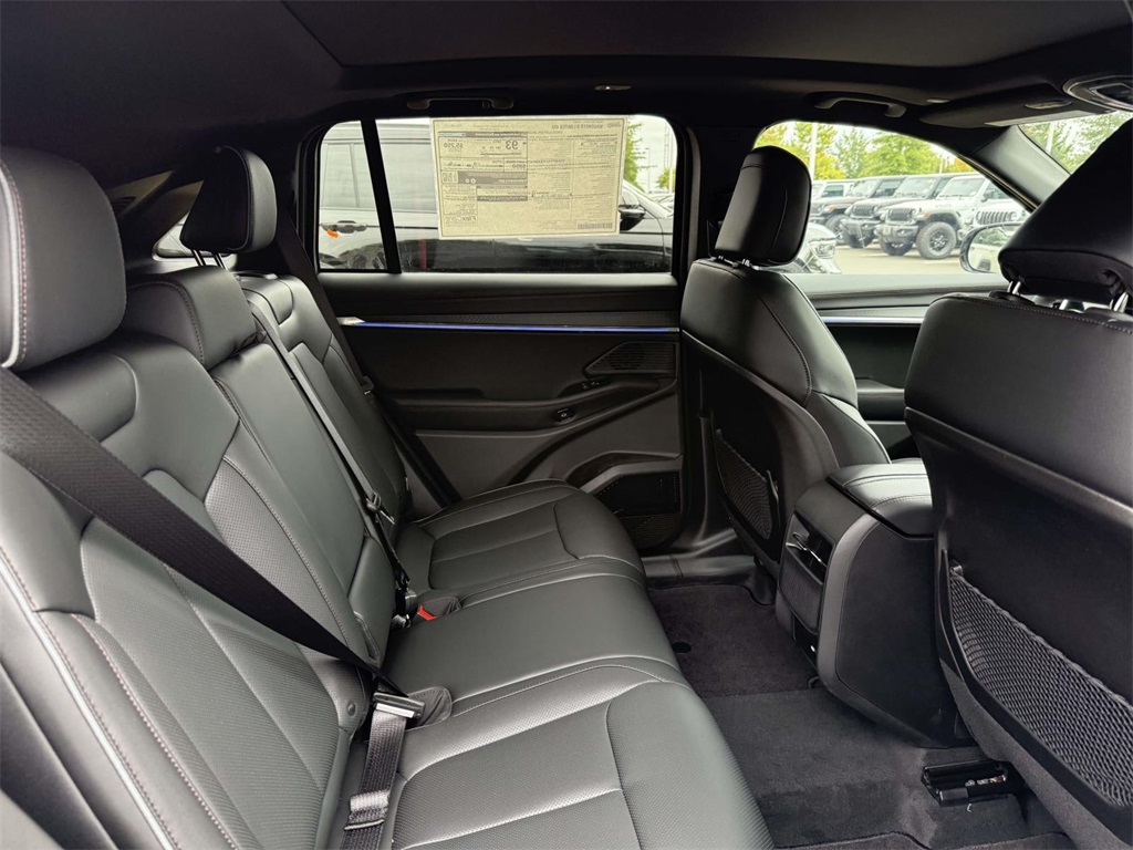 2025 Jeep Wagoneer S Limited photo 10
