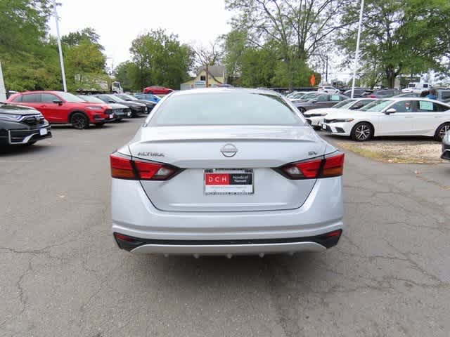 2023 Nissan Altima 2.5 SV photo 3