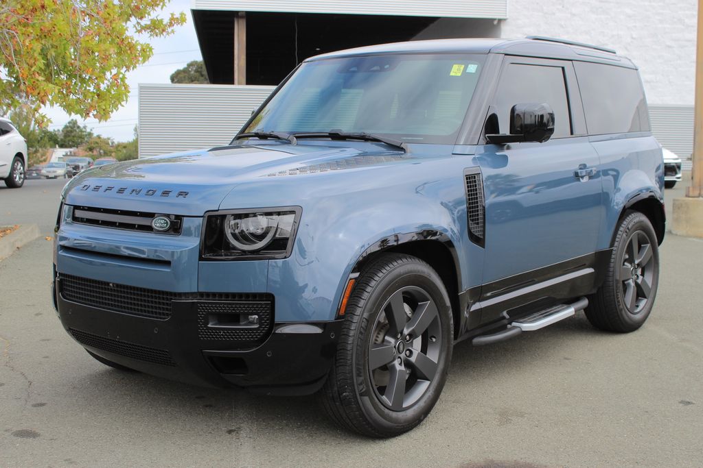 2024 Land Rover Defender 90 X-Dynamic SE photo 2