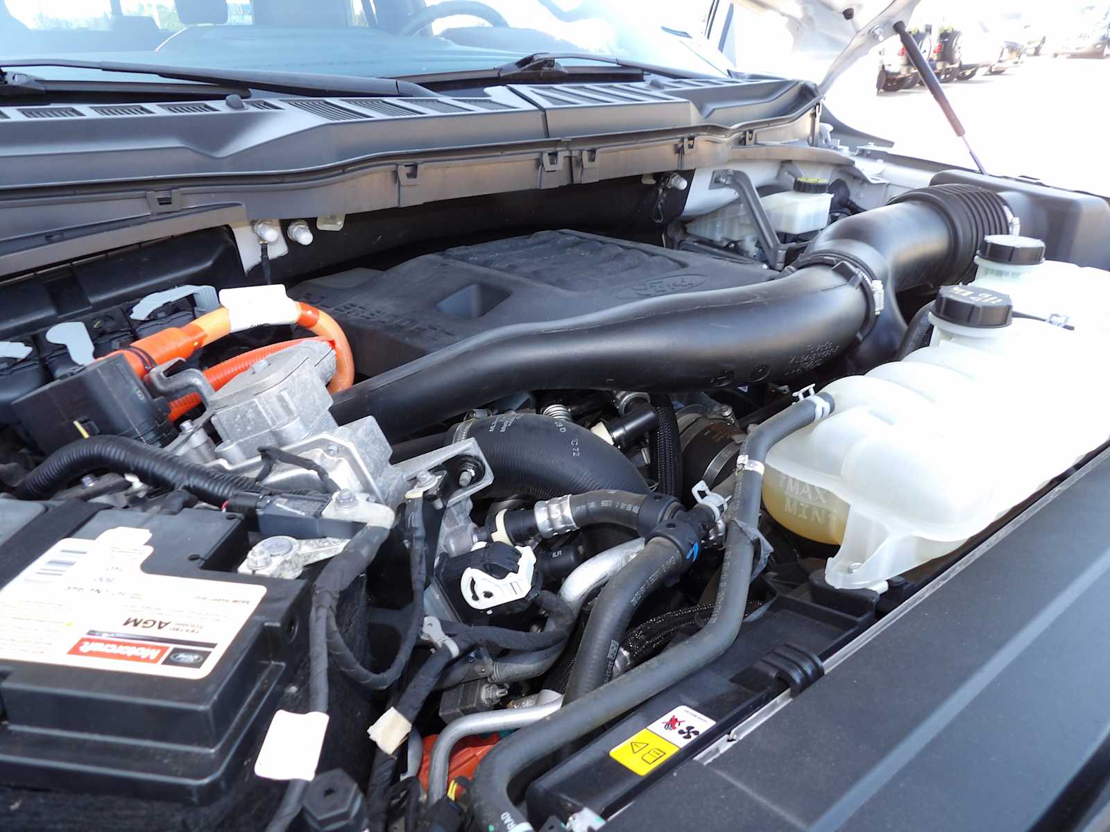 2022 Ford F-150 Lariat photo 17